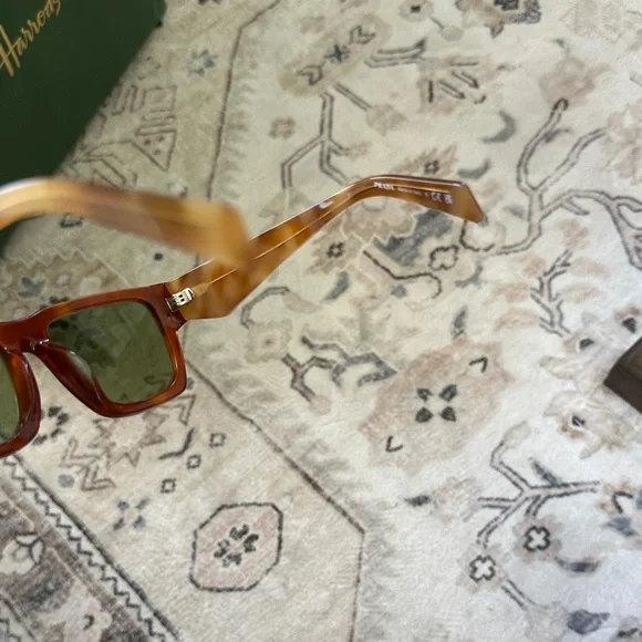Prada amber Tortoiseshell Sunglasses, current - Picture 6 of 8